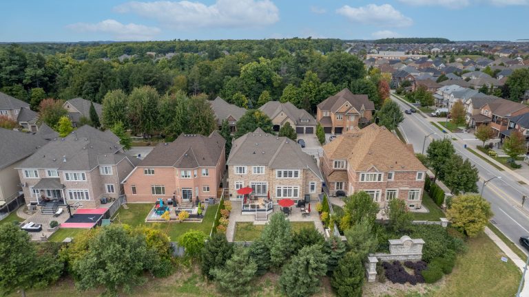 105-web-or-mls-11-beauvista-ct