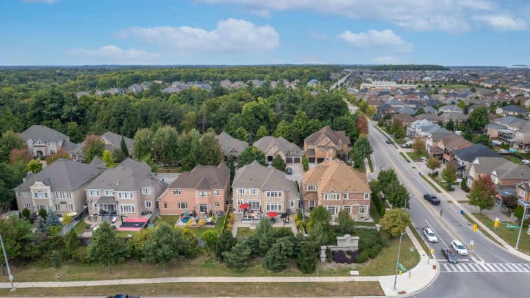 108-web-or-mls-11-beauvista-ct