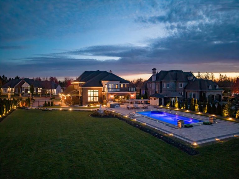 2-web-or-mls-78-mizuno-crescent