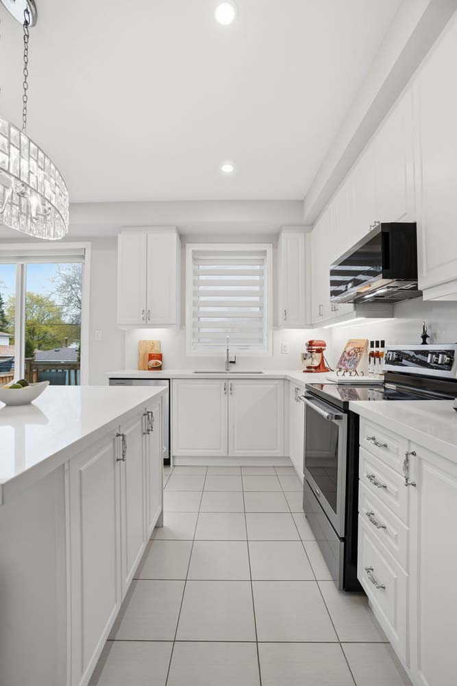 20-web-or-mls-92-pridham-pl