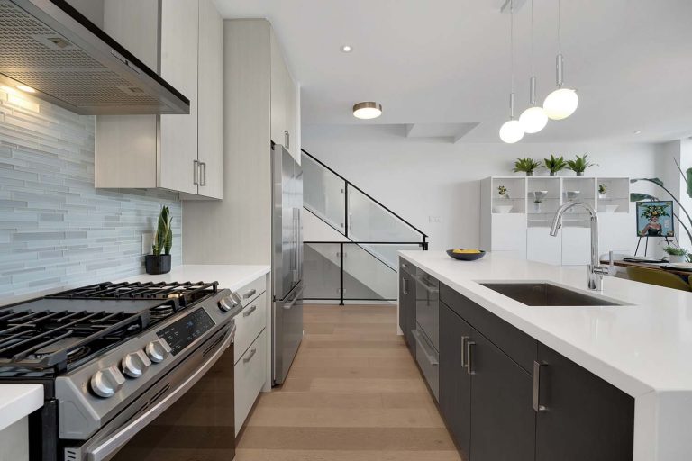 22-web-or-mls-3793-mangusta-ct