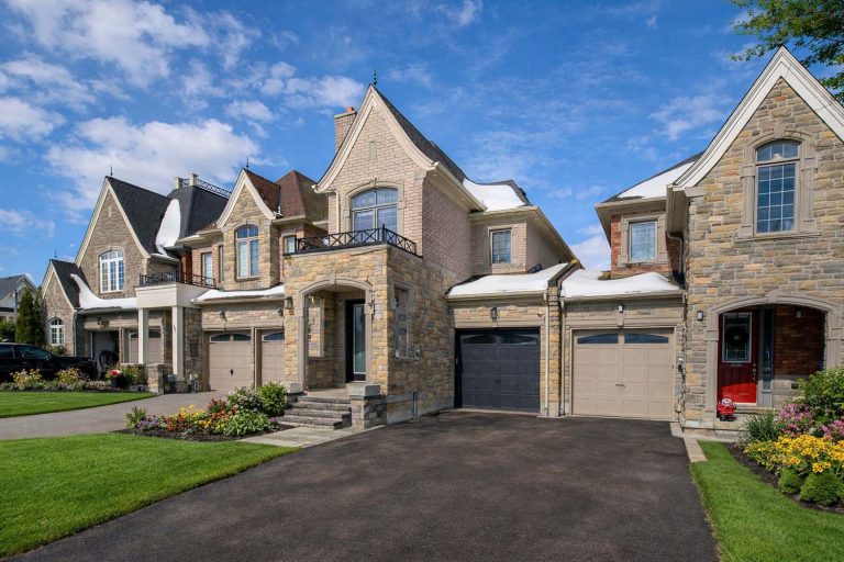 3-web-or-mls-109-alex-campbell-crescent