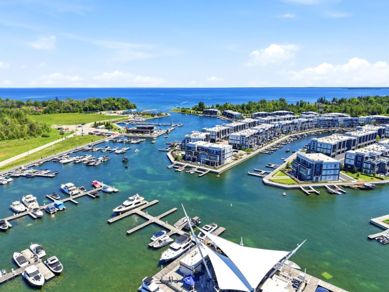3793-mangusta-court-friday-harbour-drone-2