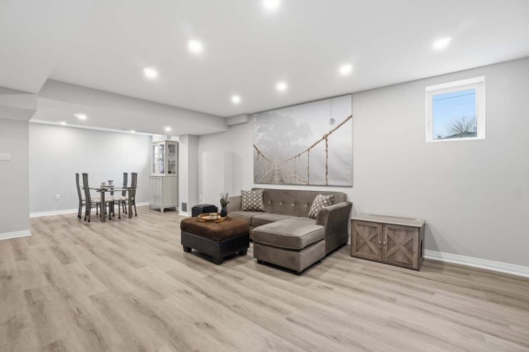 38-web-or-mls-92-pridham-pl