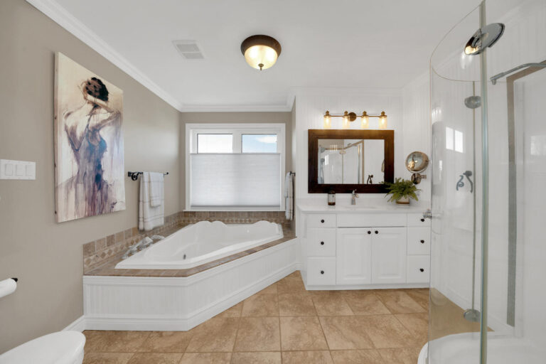 39-Primary-Bedroom-Ensuite-039-062-1500x1000-1