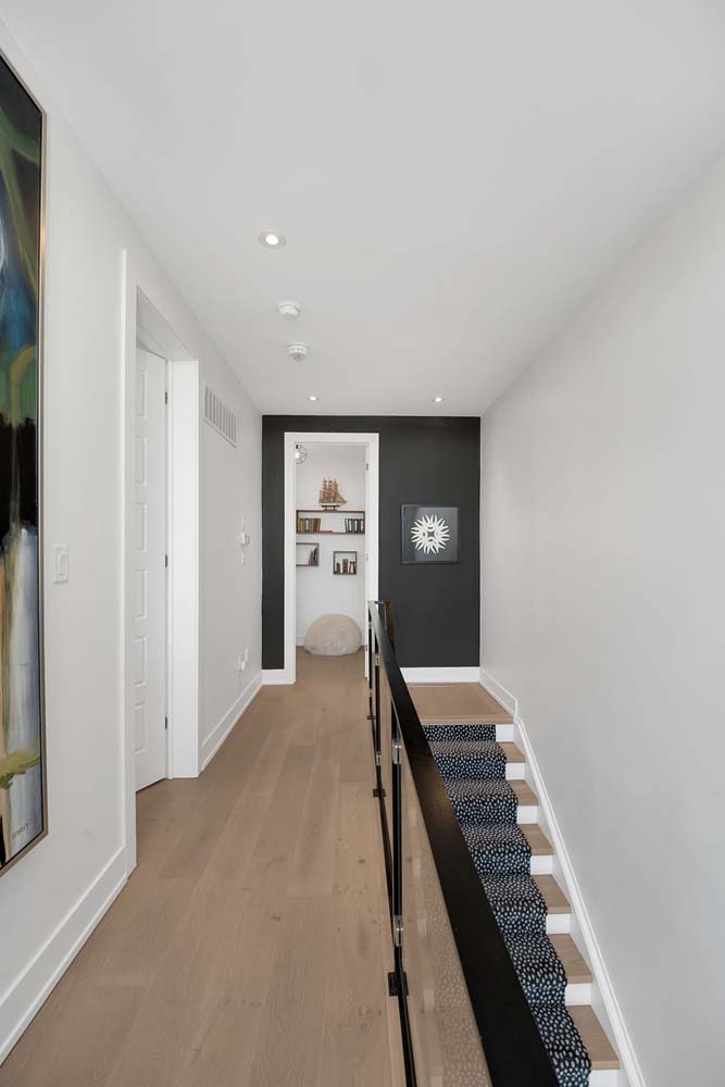 40-web-or-mls-3793-mangusta-ct