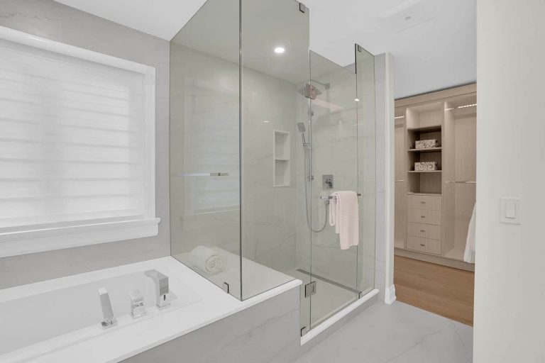 54-print-74-mactaggart-dr