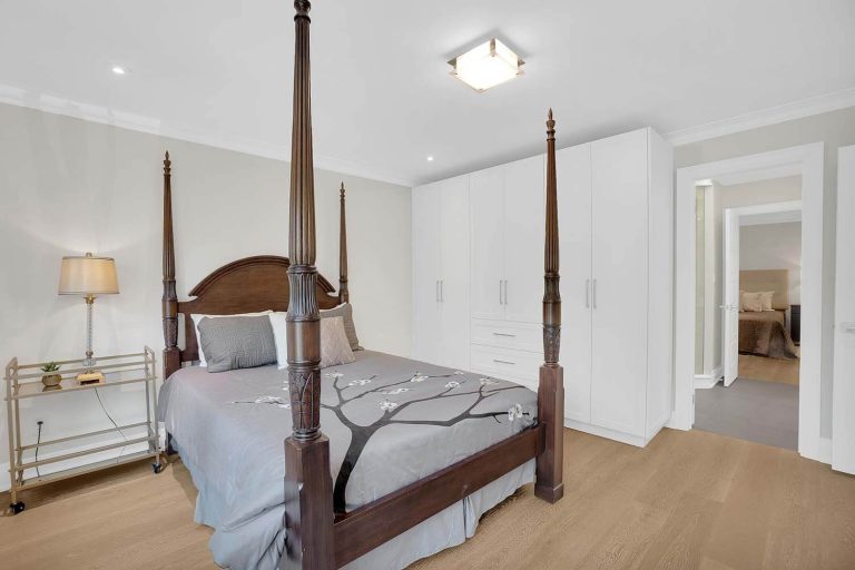 62-print-74-mactaggart-dr