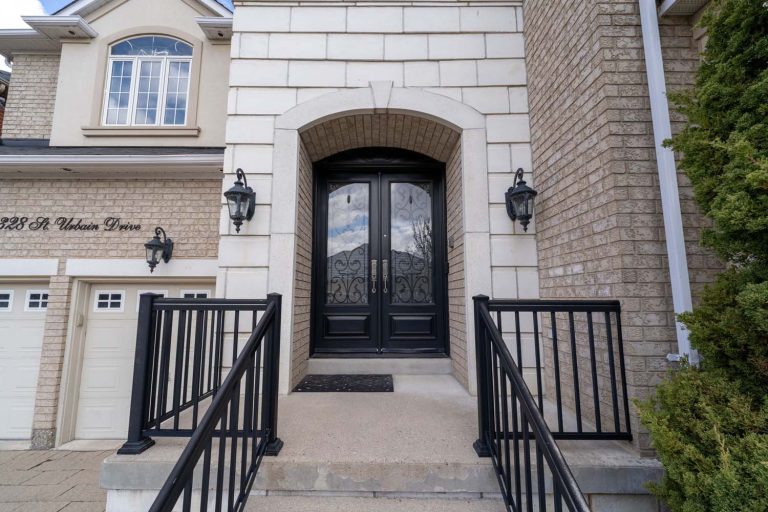 7-web-or-mls-328-st-urbain-dr