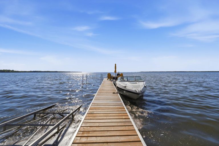 70-web-or-mls-98-mcrae-beach-s