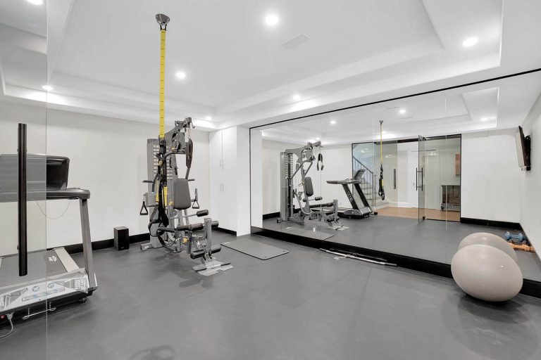 72-print-74-mactaggart-dr