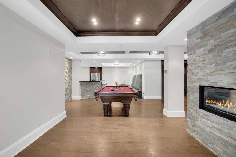 78-print-74-mactaggart-dr