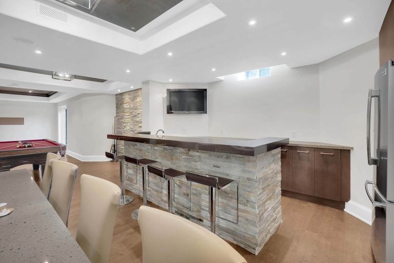 81-print-74-mactaggart-dr