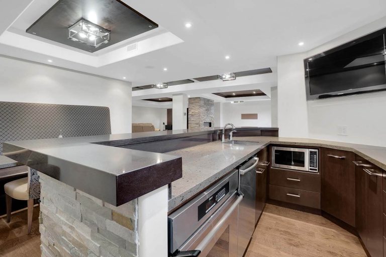 82-print-74-mactaggart-dr