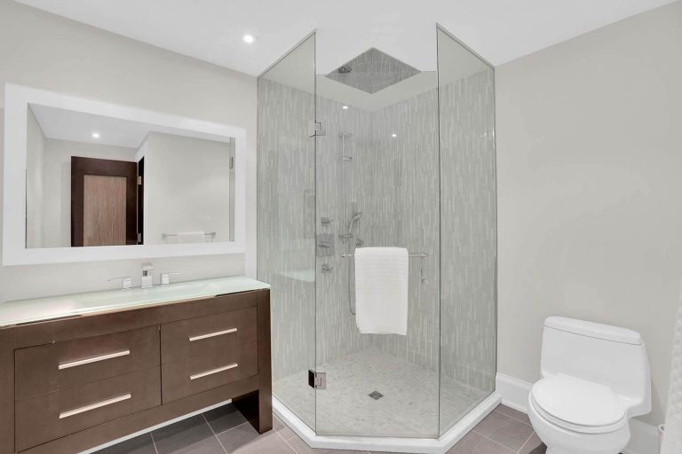 84-print-74-mactaggart-dr