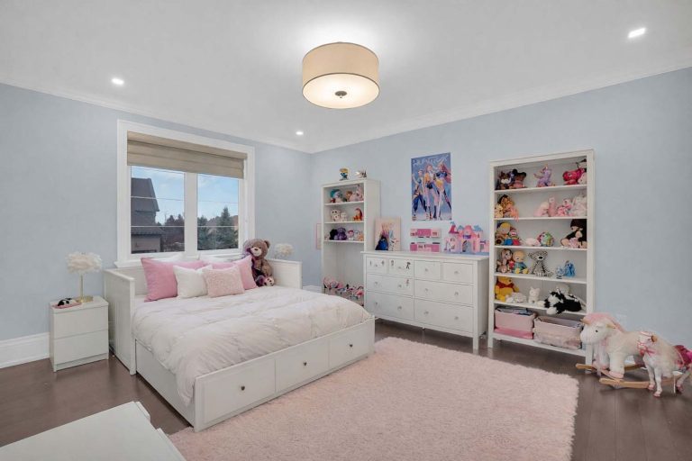 88-web-or-mls-78-mizuno-crescent