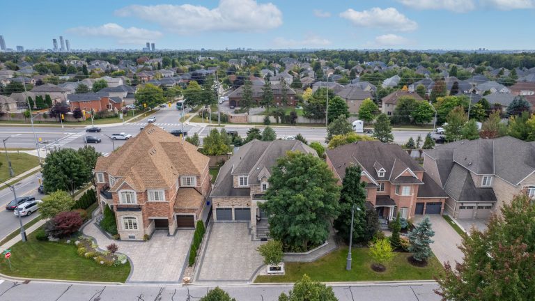 98-web-or-mls-11-beauvista-ct